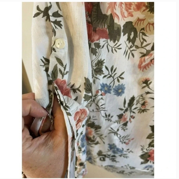 NWT $95 Anthropologie Chaudry KC Floral Shirt Size M Long Sleeve Cotton - Picture 5 of 5